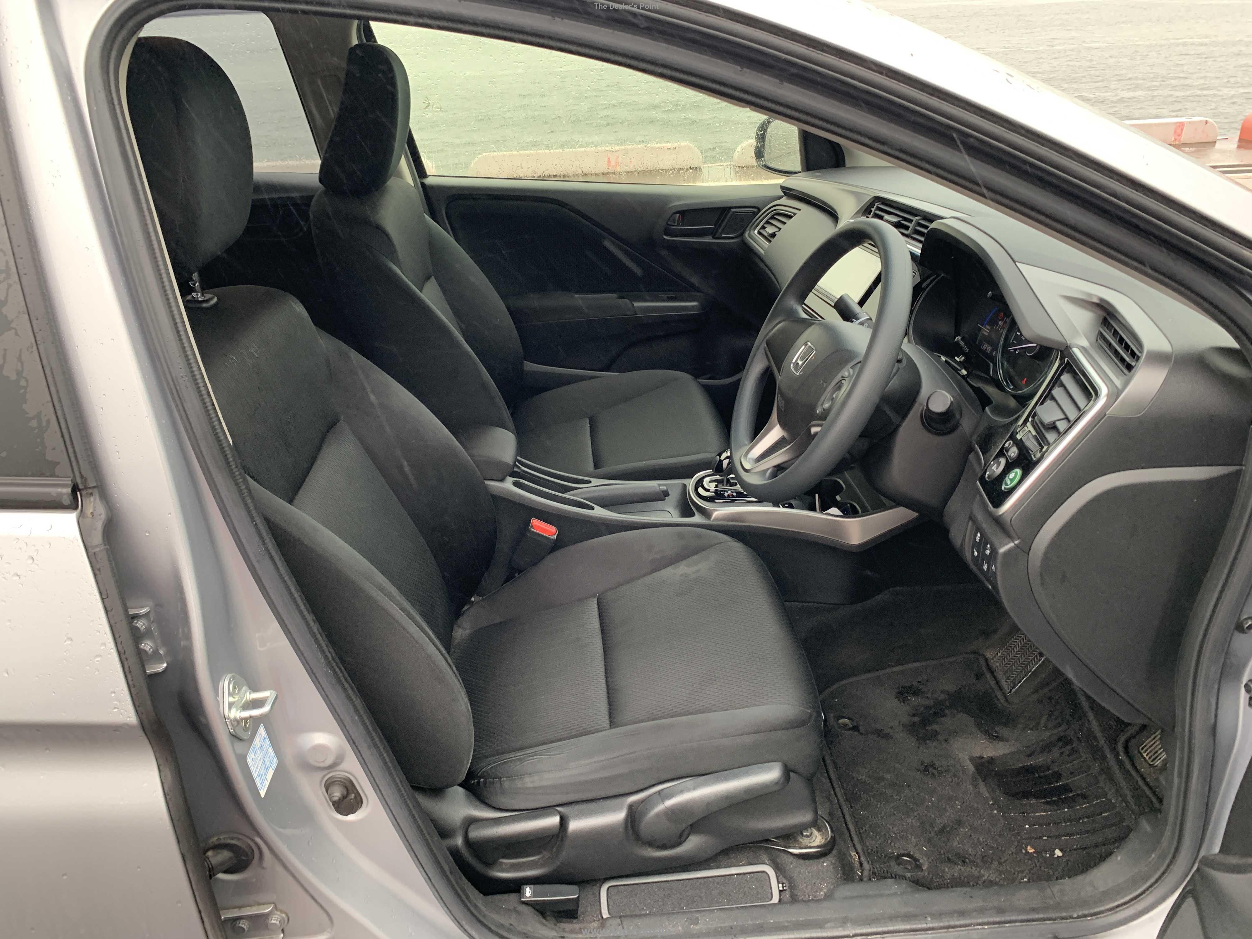 HONDA GRACE 2019 Image 12